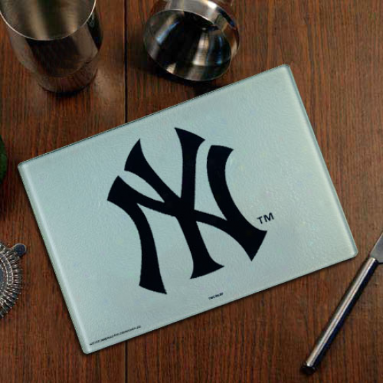 Novel York Yankees Logo Glass Cutting Board