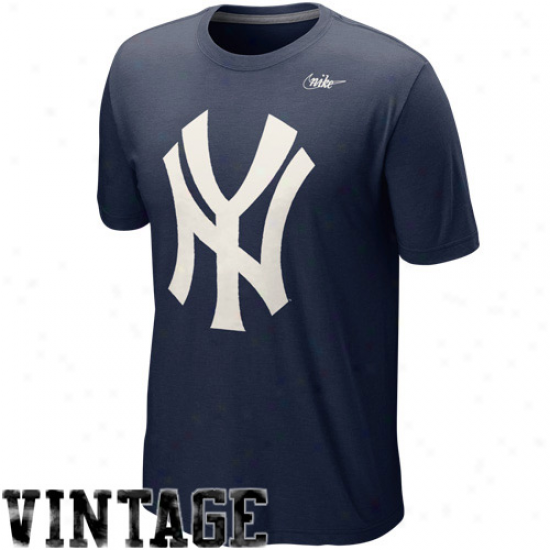 Nike Novel York Yankees Cooperstown Blended Logo T-shirt - Navy Blue