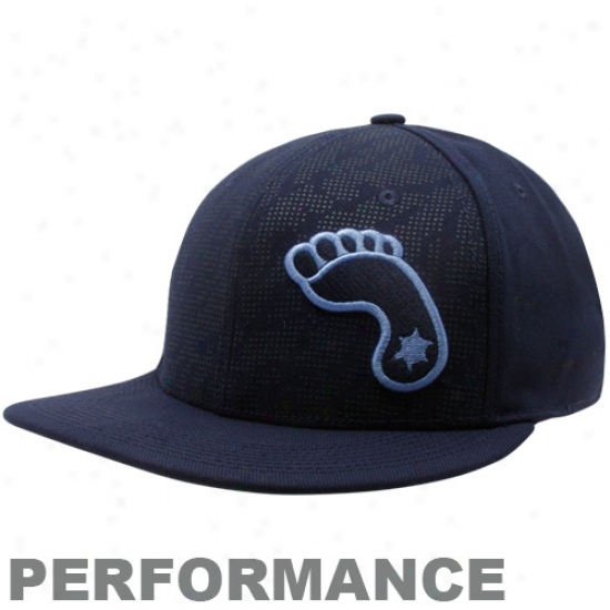 Nike North Carolina Tar Heels (unc) Navy Bluee Aerographic Flat Bill Peformance Flex Hat
