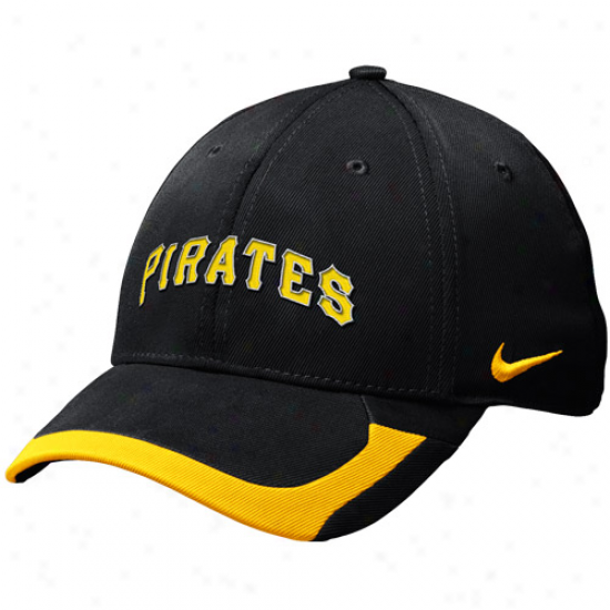 Nike Pittsburgh Pirates Tactile Ii Legacy 91 Swoosh Flex Cardinal's office - Dismal