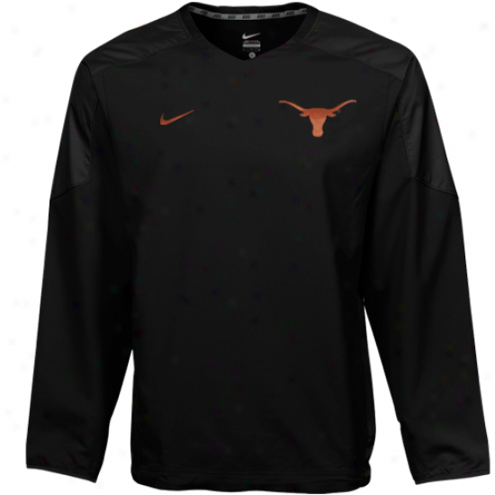 Nike Texas Longhorns Black Acceleration V-neck Pullover Windshirt