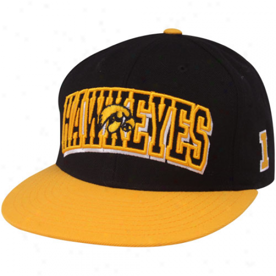 Top Of The World Iowa Hawkeyes Gold-black Varsity Block Snapback Adjusfable Hat