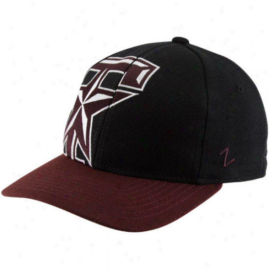 Zephyr Texas A&m Aggies Black-maroon Masquerade Fitted Hat